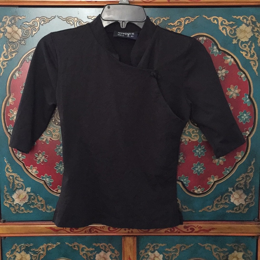 Chinese Style Black Top - Picture 2 of 4